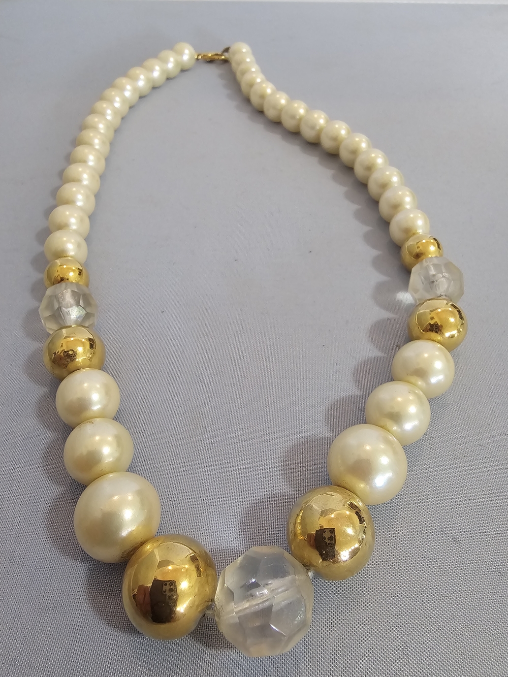 Elegant Pearl and Gold Bead Necklace - Cream and Gold